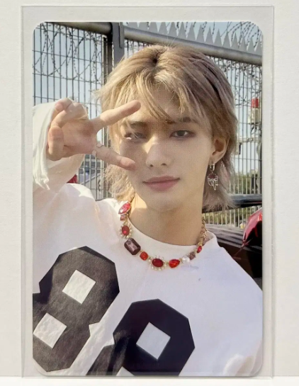 Stray Kids Hyunjin MAXIDENT BLUE DREAM MEDIA Фотокарточка