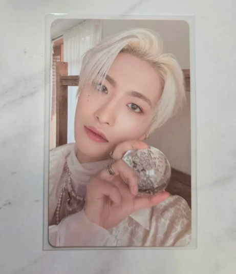 ATEEZ Seonghwa 2023 Atiny Membership Fan Kit Photocard