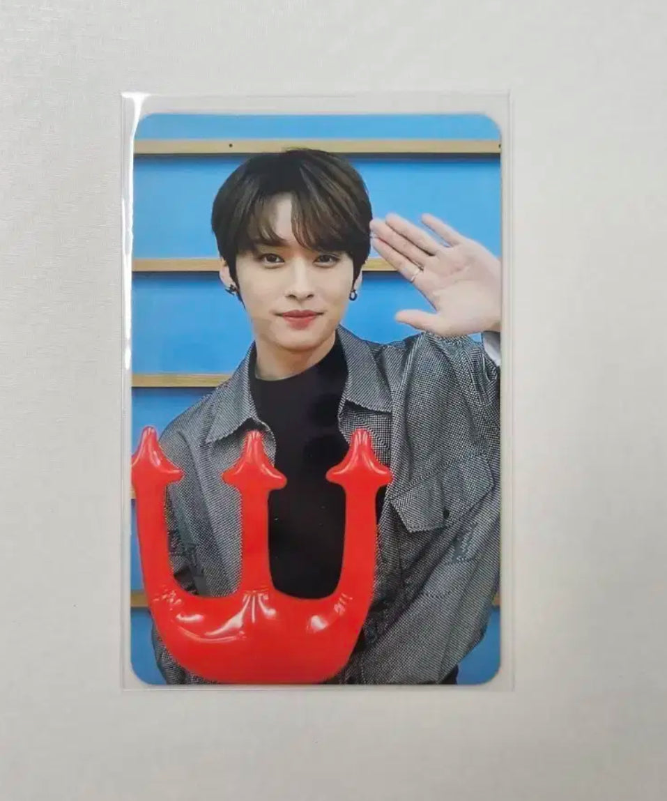 Stray Kids LEE KNOW разблокирует концерт AR