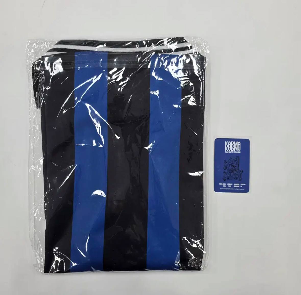 УНІФОРМА HAN KARMA + ФОТОКАРТКА Stray Kids