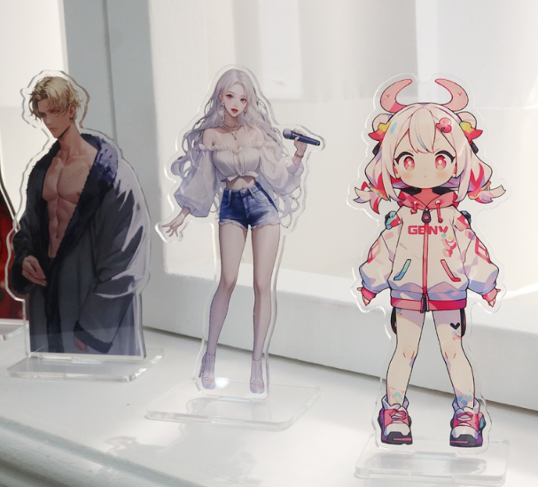 Create your own *Clear Acrylic Standee