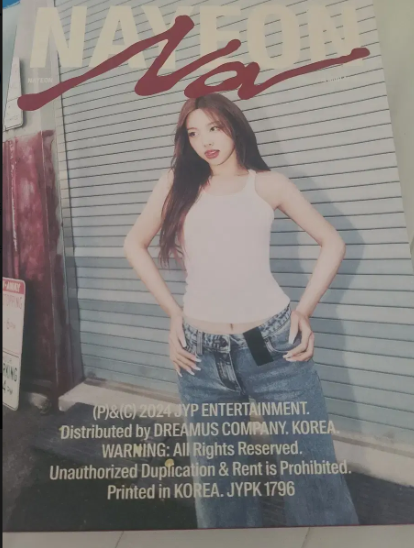 TWICE NAYEON MINI 2ND ALBUM ABCD VER.C (RED)