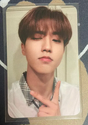 Stray Kids HAN NOEASY subK pop ШКОЛЬНАЯ ФОРМА Фотокарточка