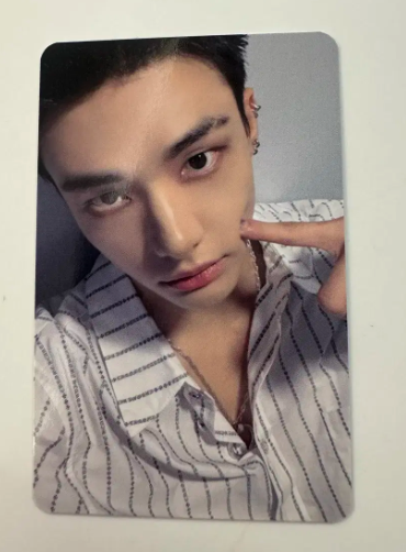 Фотокартка Stray Kids "Хьонджін Карма, моя музо"