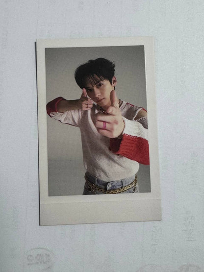 Stray Kids Leeknow Maxident Polaroid Photocard