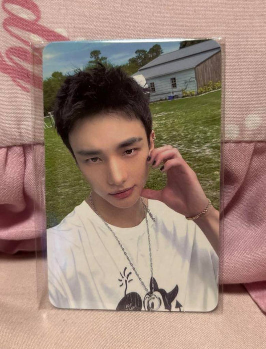 Stray Kids Hyunjin Karma 1st week Photocard