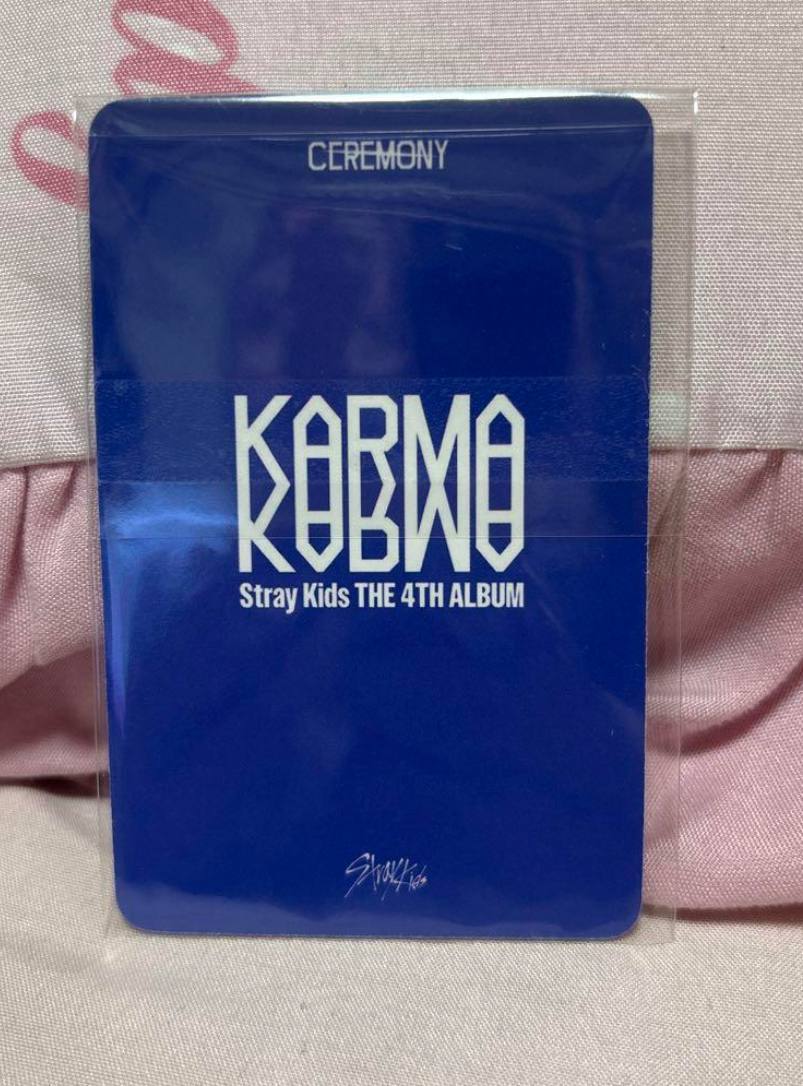 Stray Kids Hyunjin Karma 1st week Photocard