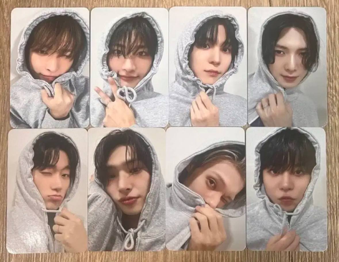ATEEZ-Makestar unreleased hoodie photocard
