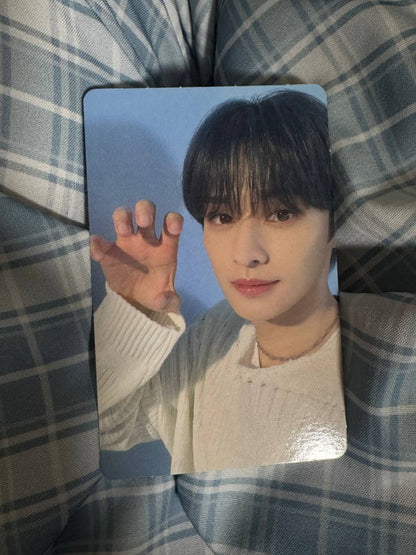 Stray Kids LEE KNOW NACIFIC PHOTOCARD