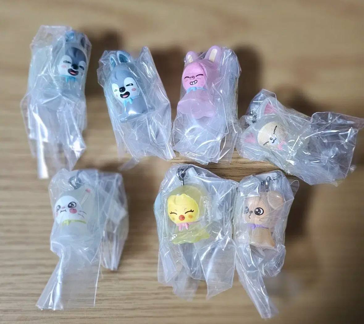 Stray Kids SKZ KEYRING SET (1WOLFCHAN ALREADY SOLD OUT/ONE LEFT)