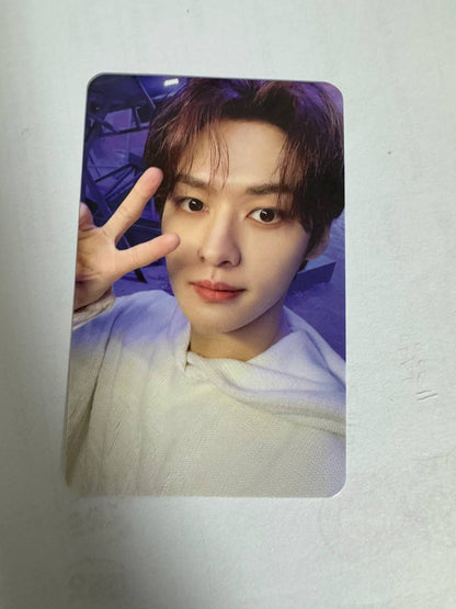 Stray Kids LEE KNOW ROCKSTAR Photocard